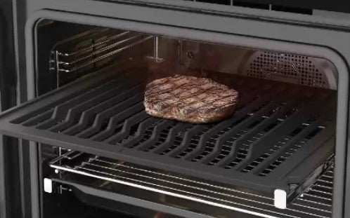 Teka Forno Pirolitico SteakMaster 63L | Griglia In Ghisa 700° E 20 Ricette | Nero